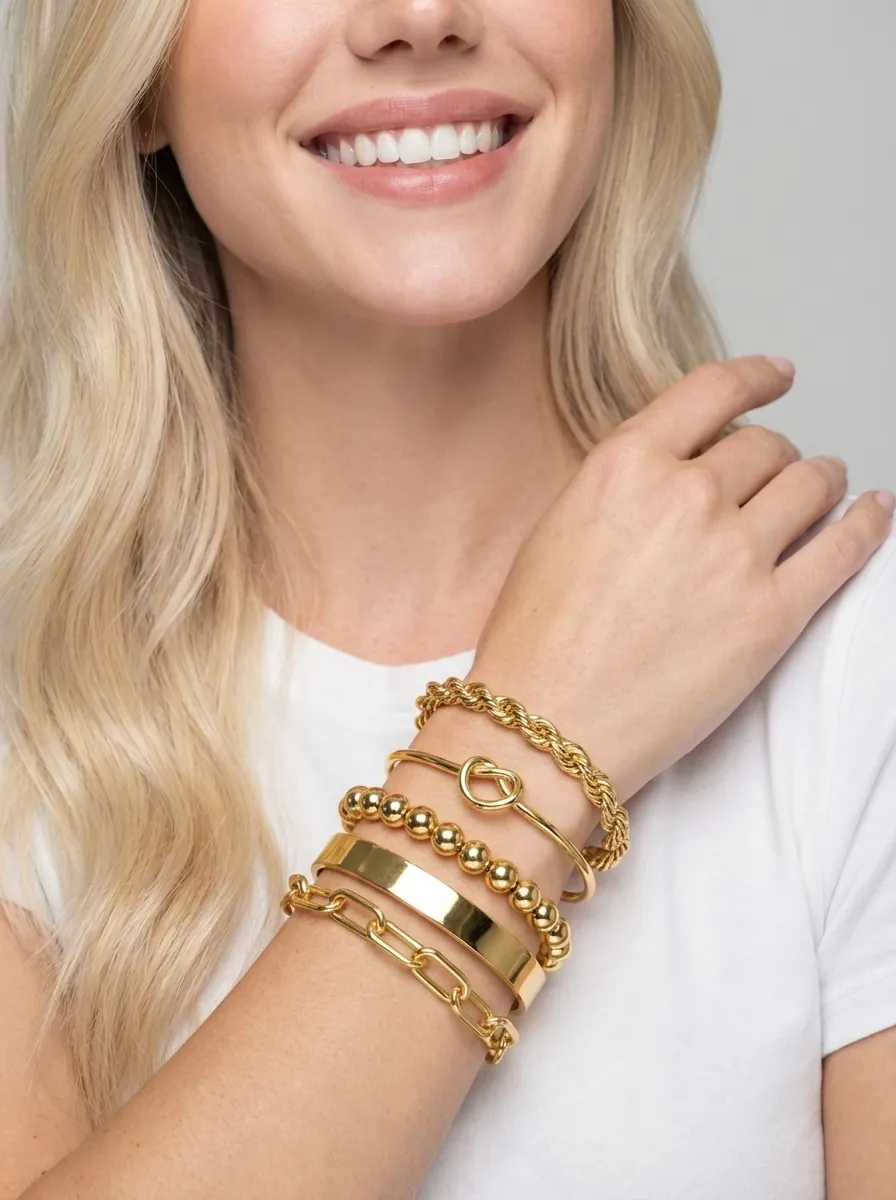 Bracelet luxury scene after background replacement